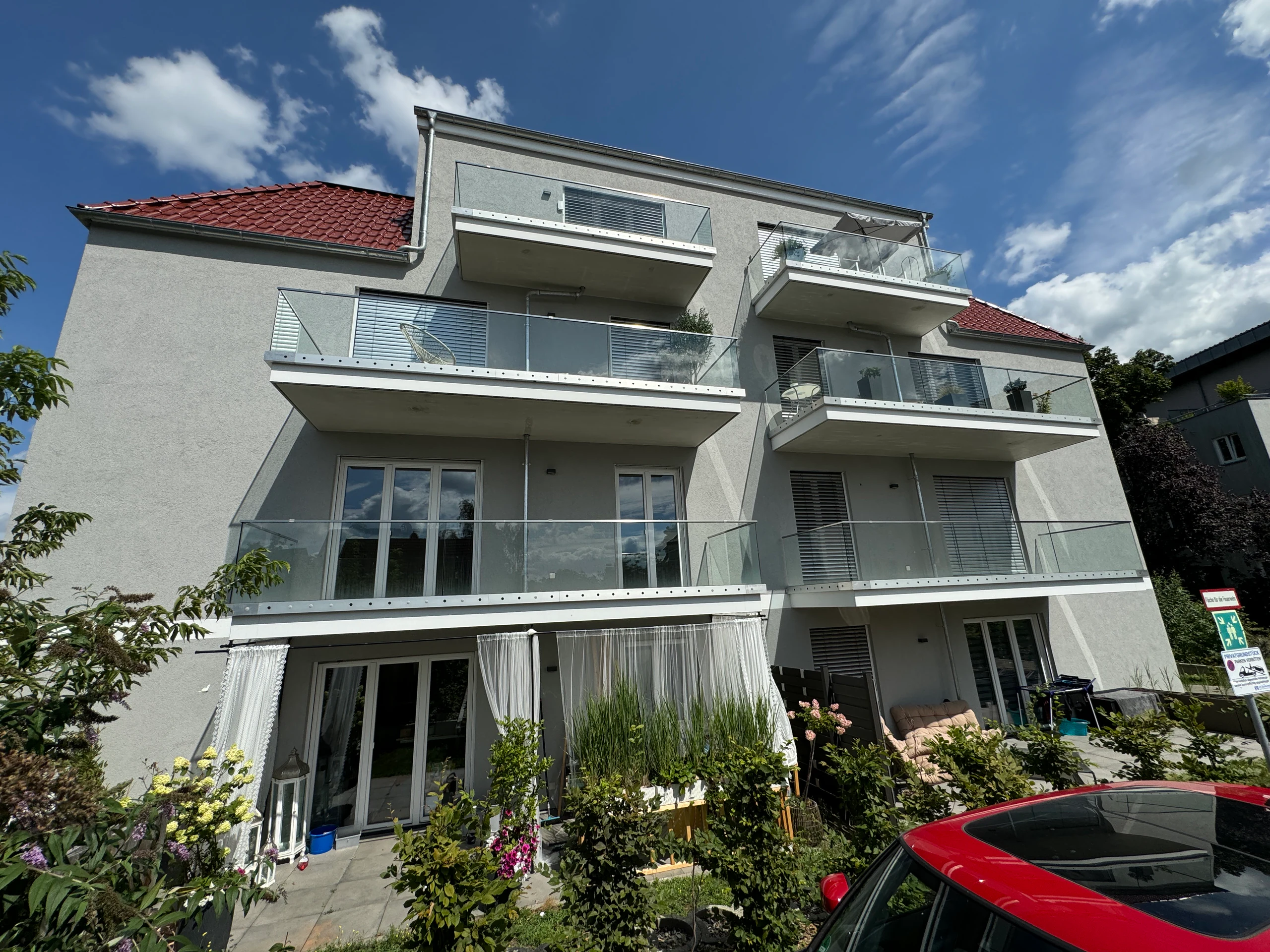 Mehrfamilienhaus Werder Bild 2